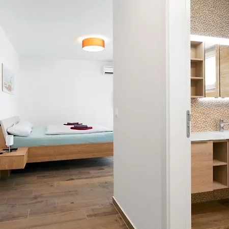 Histra With Private Pool And Sea View * Medulin