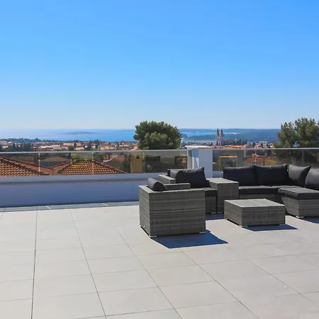 Histra With Private Pool And Sea View Villa