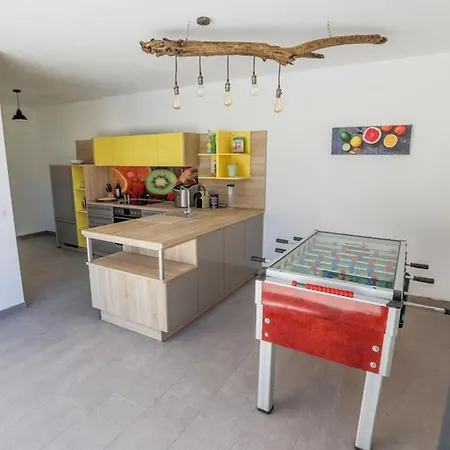 Villa Histra With Private Pool And Sea View